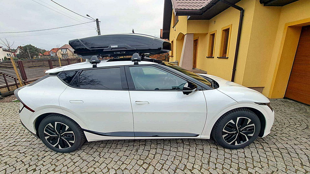 Bagażnik dachowy Kia EV6 bo Thule Motion XT L